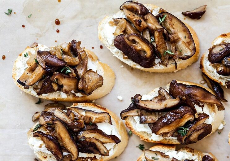 Mushroom-Goat-Cheese-Crostini-2