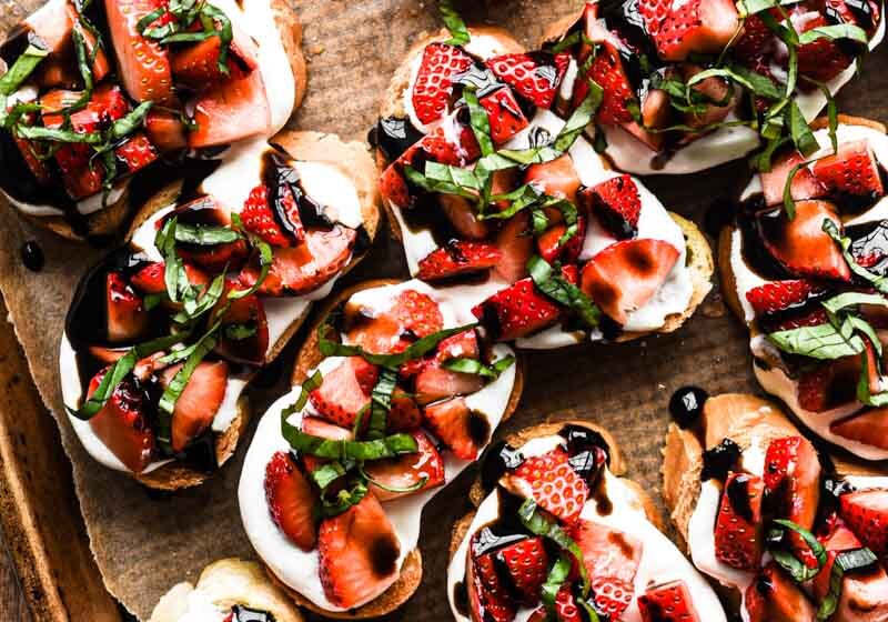 image from https://cozycravings.com/strawberry-balsamic-crostini/